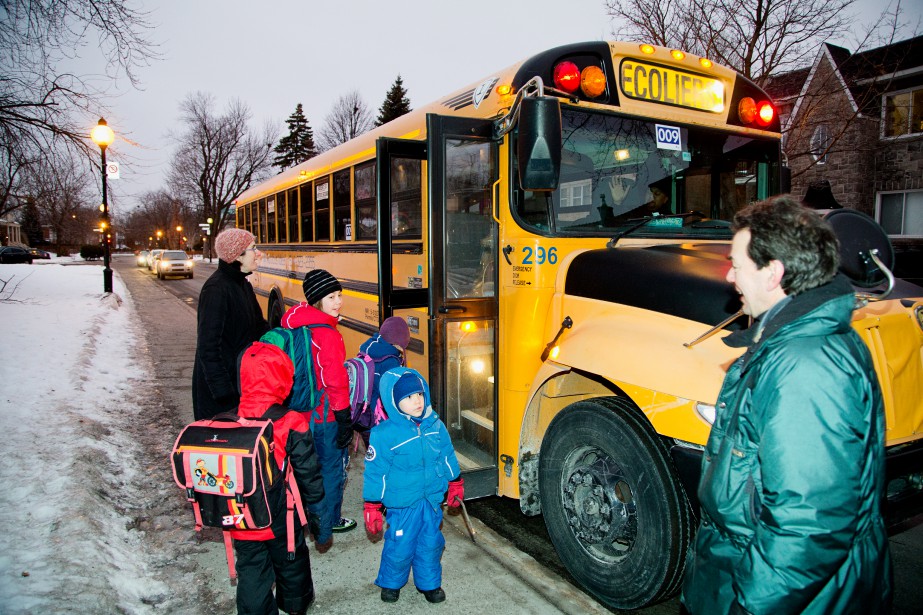 Fini L Autobus Pour Trois Ecoles De Montreal La Presse