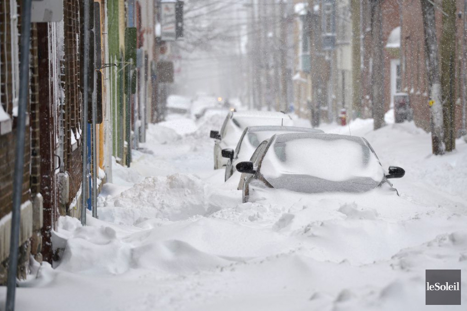 La météo perturbe les transports dans la province La Presse