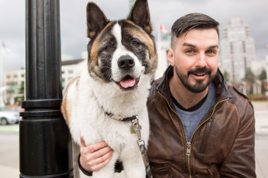 Damien Robitaille en road trip avec Suki  La Presse