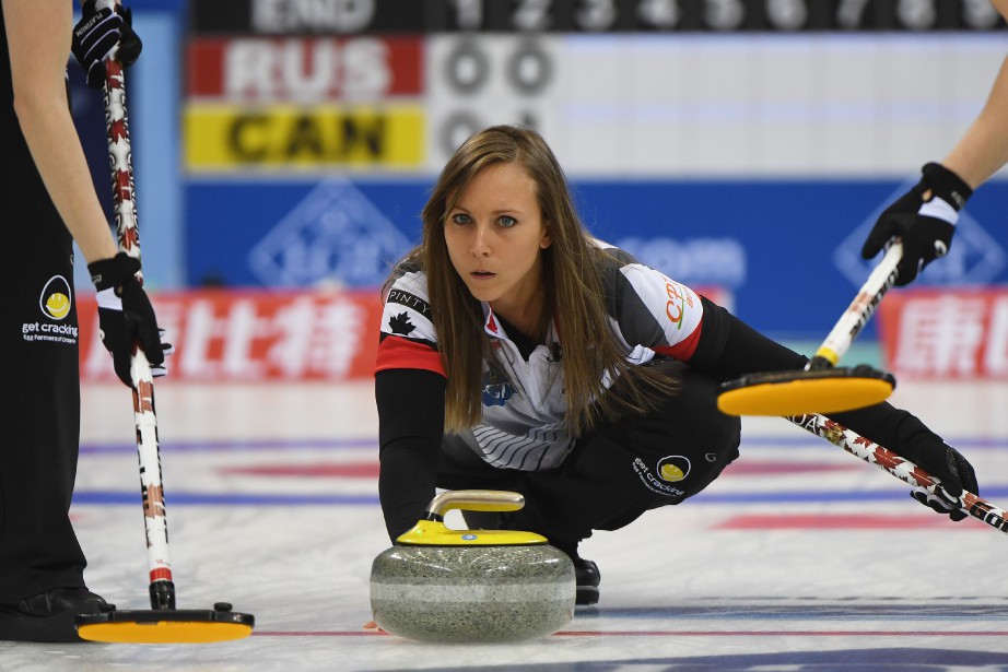 Mondial de curling féminin: le Canada passe en finale