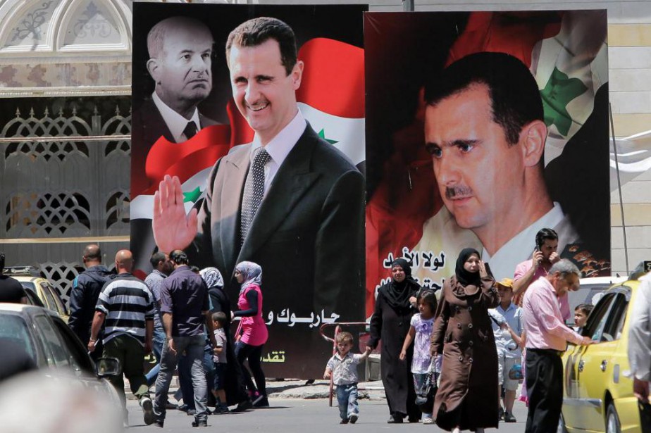 Bachar Al-Assad v2 syrien politicien Célébrité Carte Masque pré coupé avec élastique 