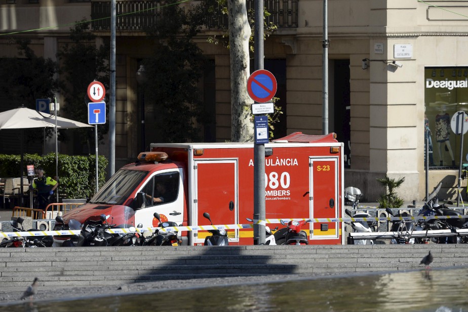 La police de Barcelone affirme qu'il y aurait... (Photo Josep Lago, Agence France-Presse)