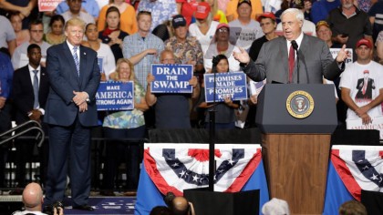 Le gouverneur de Virginie-occidentale Jim Justice a annoncé...