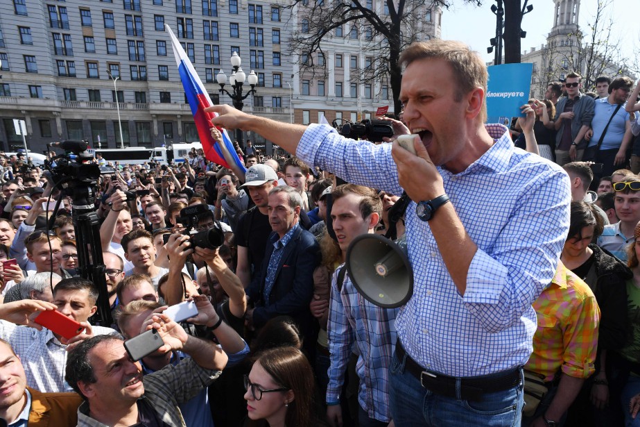 Russie: L'opposant Navalny Arrêté Lors D'une Manifestation Anti-Poutine ...