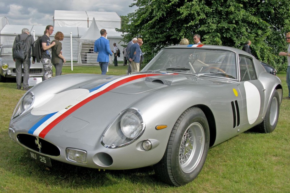 Des Tapis D Autos A L Auto La Plus Chere Au Monde 80 Millions Us Pour Une Ferrari 250 Gto La Presse