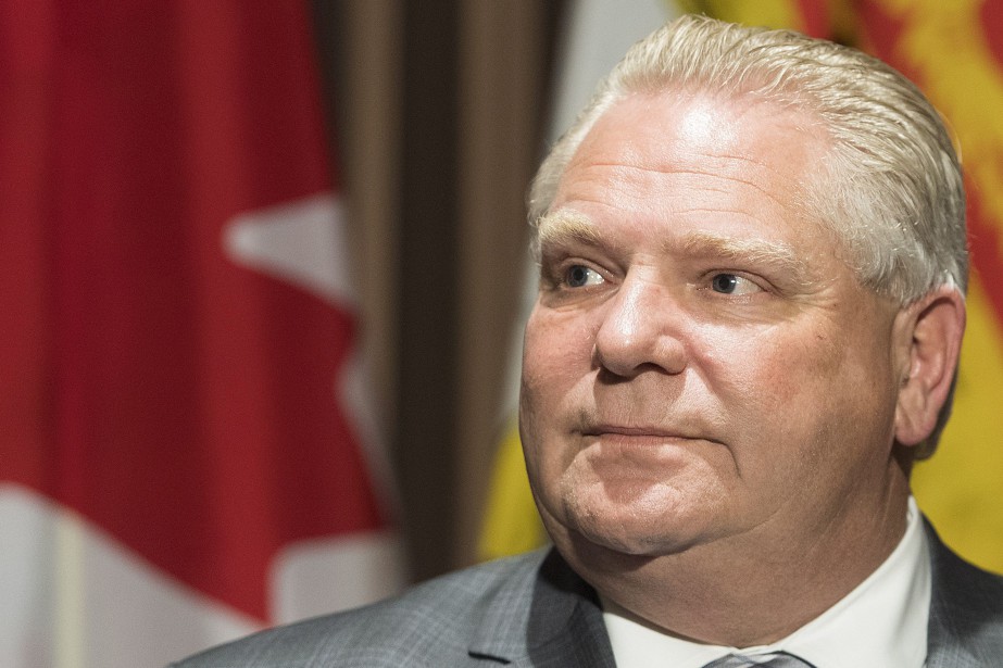 Ontario le projet de loi sur les coupes dans les services en français