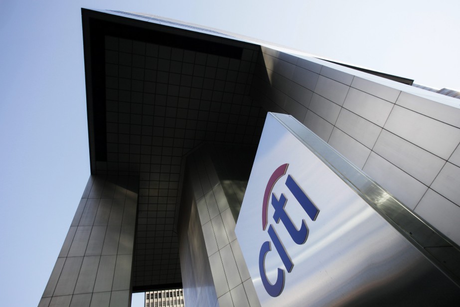Ces changements, les plus importants effectués par Citigroup... (PHOTO MARK LENNIHAN, AP)
