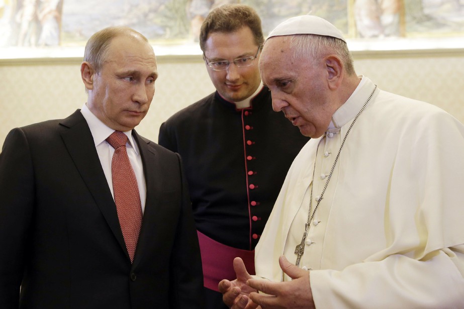 Le pape recevra Vladimir Poutine le 4 juillet 2019 1645940-vladimir-poutine-pape-francois-juin