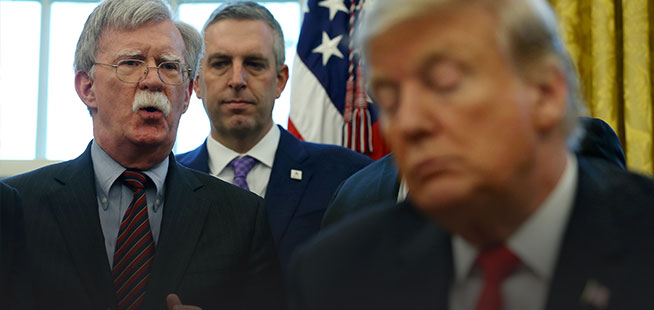 Trump tire à boulets rouges sur John Bolton